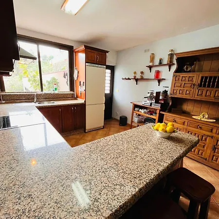 Amarca * Icod De Los Vinos